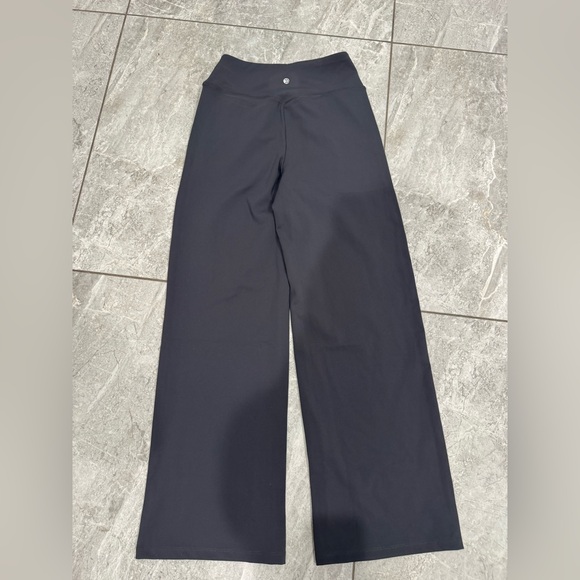 Amazon Flare Pants - Picture 4 of 4
